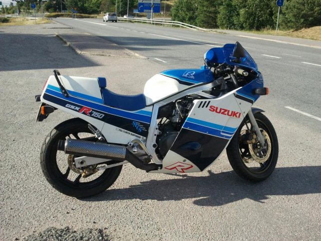 Suzuki GSX-R 750