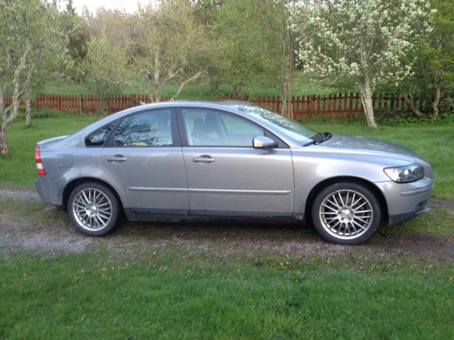 Volvo s40n t5 OBS genuscertifierad